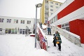 Aj týždeň po kalamite sú mestá na Slovensku nebezpečné: Ako chodiť po ľade, aby ste sa nedolámali?