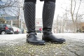 Novinka v Novom Meste: Táto soľ z chodníkov vám nezničí topánky a neškodí psíkom ani autám!