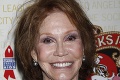 Zomrela Mary Tyler Moore († 80), známa seriálová herečka a feministická ikona