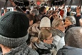 Otrasná skúška nervov vo vlakoch do Komárna: Cestujeme horšie ako dobytok!
