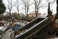Národný cintorín v Martine zasiahla veterná smršť: Zničila desiatky hrobov!
