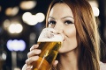 Šokujúce odhalenie sládka Heinekenu: Ženy rozumejú pivu lepšie ako muži!