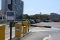 Spoločnosť EEI začala s výstavbou nových parkovacích miest: Bojujú napriek vandalom