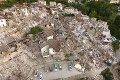 Už tretí zázrak v Taliansku: Neuveriteľné, čo našli v troskách 16 dní po zemetrasení!