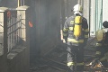 Požiar v byte bývalého bratislavského hasiča: V kúpeľni horeli farby a riedidlá!