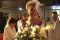 Má 86 rokov a druhýkrát sa vydala: Babička vyrazila vo svadobných šatách všetkým dych!