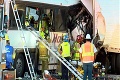 Cestujúci v autobuse sa zo zájazdu zobudili do hororu: Pri zrážke s kamiónom zomrelo 13 ľudí