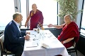 Číňanov naštvala návšteva dalajlámu, sľubujú odvetu: Kiskova kancelária reaguje!
