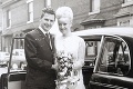 Manželia mali 50-te výročie svadby: Keď ľudia zbadali, v čom prišli na oslavu, ostali v úžase!