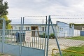 Dvaja väzni z Leopoldova skončili v nemocnici: Žltačka už aj za mrežami!