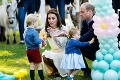 Kate a William sa ukázali s deťmi a všetci ostali v úžase: Charlotte vykríkla svoje prvé slovo!