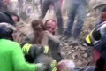 Talianske dievčatko pod troskami domu prežilo 17 hodín: Keď ju vyťahovali, ani nemukla!