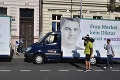 Česko čaká vo štvrtok Merkelovú: Naštvaní ľudia jej prichystali prekvapenie