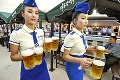 Vysmiaty Kim Čong-un: Usporiadal pivný festival, nechýbali sexi čašníčky!