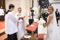 Cibulkovej svadobné šaty na božskom tele svetovej topmodelky: Porovnajte, ktorej pristali viac!