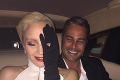 Lady Gaga má hlavu v smútku: Minulý rok ukazovala snubný prsteň, teraz je všetko inak!