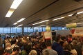 Búrka spustila chaos na viedenskom letisku: Nočná mora tisícok cestujúcich realitou!
