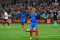 Nechcený hrdina pobláznil futbalový svet: Teraz mu Francúzi bozkávajú ruky i nohy!