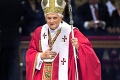 Benedikt XVI odhalil detaily zo zákulisia Vatikánu: Tichá vojna s homosexuálmi!