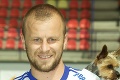 Toto spojenie nemá chybu: FOTO slovenského futbalistu so svetoznámym modelom!