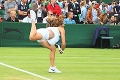 Tenistky majú problémy s lietajúcimi šatami: Príliš sexi pre Wimbledon?