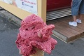 Len pre odvážnych: Zmrzlina v Petržalke láka zákazníkov na poriadne zvláštnu pochúťku!