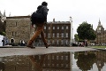 Západ postihlo extrémne počasie: Briti hlásia mohutné záplavy, Holanďan sa utopil v pivnici