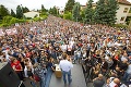 Vyše 5 000 Slovákov na divokom proteste proti Kaliňákovi: Prečo sme prišli pred Bonaparte?!