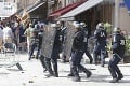 Francúzska polícia mala opäť plné ruky práce: Plno zranených, mnohí zostali v nemocnici