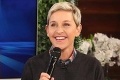 Moderátorka Ellen DeGeneres si vystrelila z Kardashianiek: Som šiesta sestra!