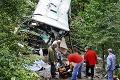 Na východnom Slovensku havaroval autobus s folkloristami, vodič zúri: Drsný odkaz!