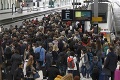 Francúzski železničiari štrajkujú: V Paríži nepremáva 40 % vysokorýchlostných vlakov