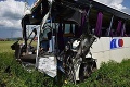 Smrteľná nehoda pri Krupine: Zábery po zrážke autobusu a kamióna desia!