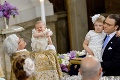 Fotky z krstu princa pobavili svet: Prosím, nechajte ma spinkať!