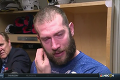 Toto video vám zlomí srdce: Kapitán z NHL sa takmer rozplakal v priamom prenose!