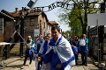 V Poľsku sa na chvíľu zastavil čas: Pochodom živých si uctili pamiatku obetí holokaustu