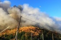 FOTO skazy: Pri Zlatých Klasoch horí 150 000 m3 smetí! Nepúšťajte von deti! vyzývajú rodičov