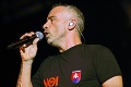 Eros Ramazzotti: V Bratislave zaspieval so slovenským znakom na srdci