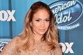 Jennifer Lopez ukázala nohy v prenádherných šatách: Hotová princezná!