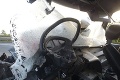 Zrážka osobného auta s nákladiakom, vodič fordu zahynul!