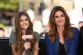 Cindy Crawford na titulke Vogue s dcérou Kaiou: Takto mame šliape na päty