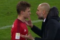 Guardiola po šlágri v Bundeslige vystrašil fanúšikov: Čo to porába s tým mladíkom?