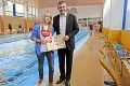Minister Pellegrini a Srdce pre deti podporili športovkyňu Evku: Chcela by som plávať ako Moravcová