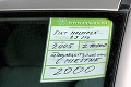 Staré taxíky v autobazári zázračne omladli: Tachometre stočili o 110 000 km!