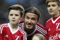 Beckhamovci si nič nedarujú: Obľúbená superrodinka opäť pobavila verejnosť podareným kúskom!