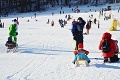 Zasnežené svahy na Jahodnej si vychutnali  Košičania i Maďari: Dobrej lyžovačke pomohla hmla!