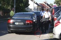 Policajná akcia v Seredi: Spišiakovi vyslobodzovali kľúče spod auta!