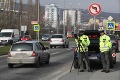 Videli ste policajné kontroly? Napíšte nám, kde sa skrývajú!