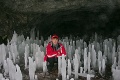 Ľadový unikát v Mažarnej jaskyni: Je plná zamrznutých postáv!