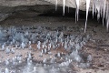 Ľadový unikát v Mažarnej jaskyni: Je plná zamrznutých postáv!